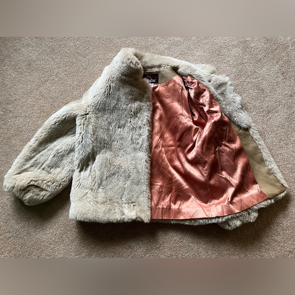 Vintage 90’s Jordache Women’s Faux Fur Jacket - Picture 13 of 16